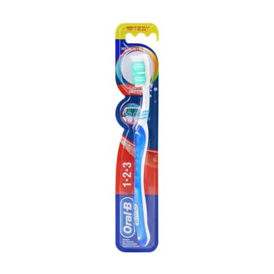 Oral-B Cavity Defense Beyaz Diş Fırçası