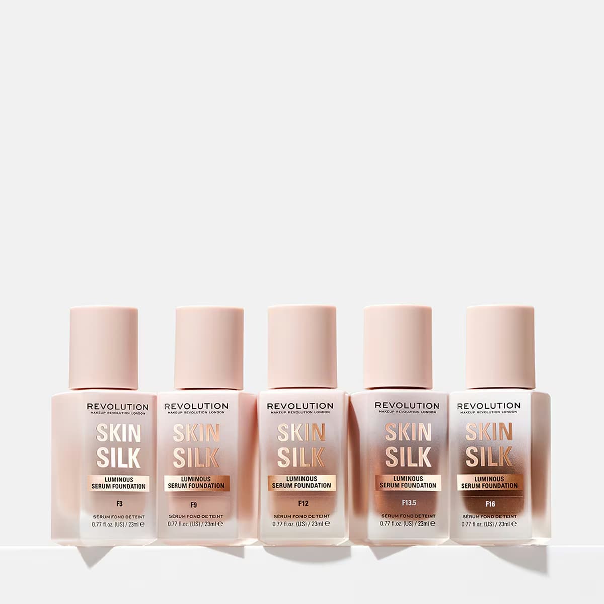Revolution Skin Silk Serum Fondöten F4 5