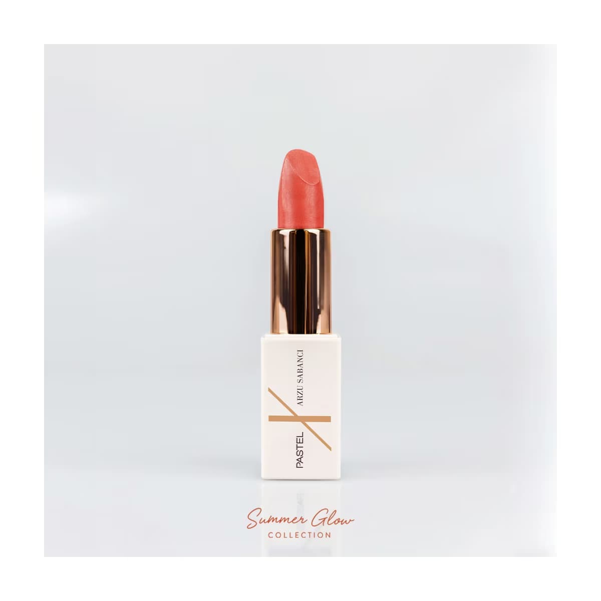 Pastel X Arzu Sabancı Parlak Bitişli Nemlendirici Lipstick Ruj 28